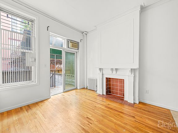 2nd image of 306 E 83rd St APT 1D