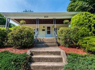 243 Chapel St, Lincoln, RI 02865