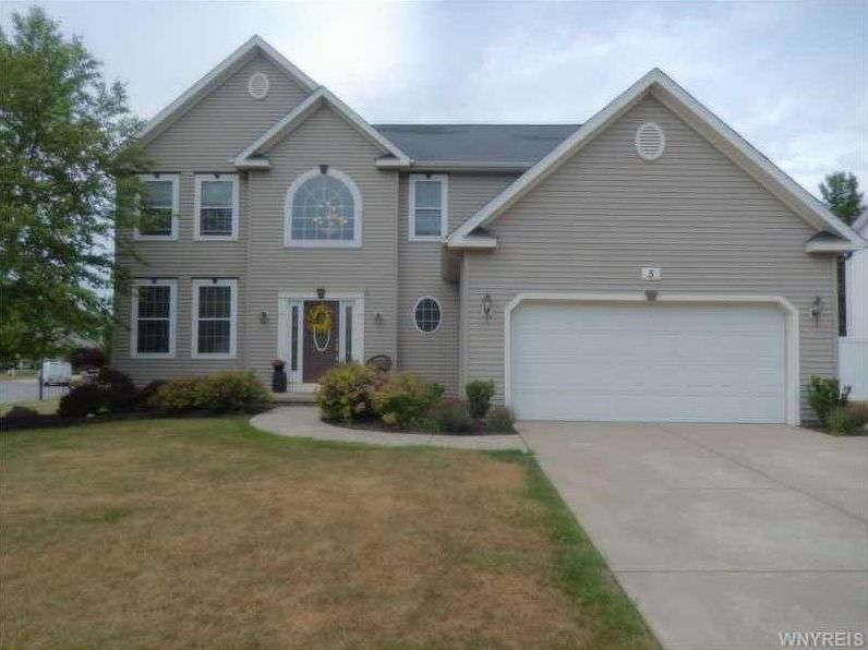 1st image of 5 Park Meadow Dr