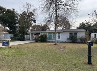 5525 Essex Rd, Pensacola, FL 32506