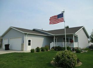 2245 Lacorte Loop, Bismarck, ND 58503