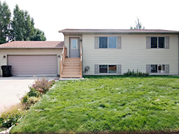 6505 Katrina Ct, Gillette, WY 82718