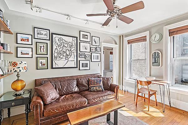 1st image of 104 Bedford St APT 4C