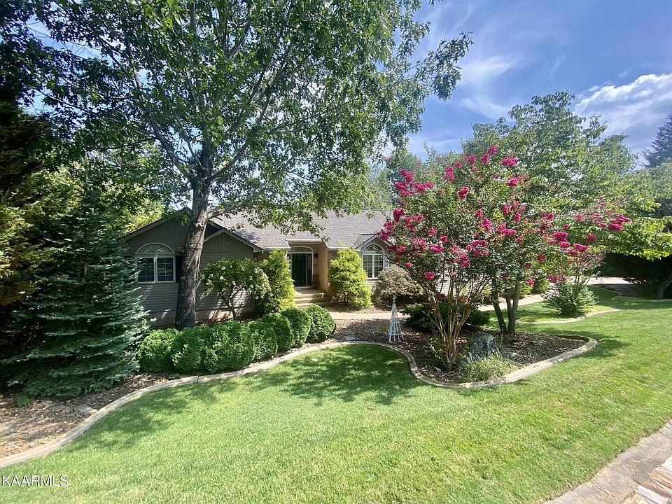 1st image of 31 Madeline Ct