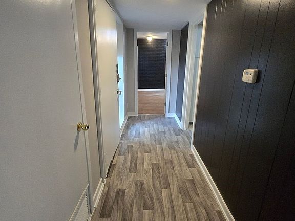 5th image of 3719 Wesley Dr