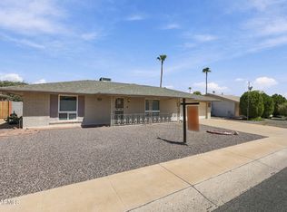 10210 W TWIN OAKS Drive, Sun City, AZ 85351