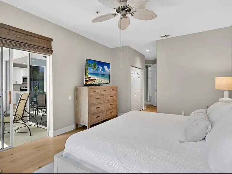 770 Tarpon Cove Dr #103 — Photo 14