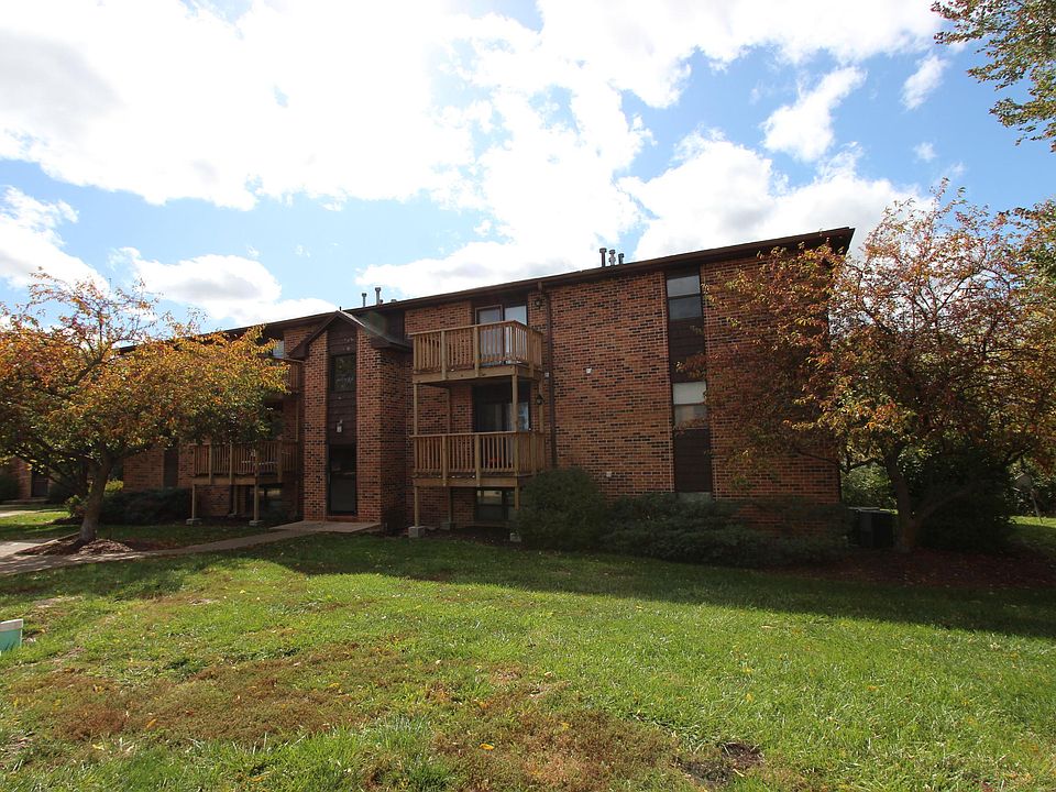 1st image of 509 Columbia Dr APT D
