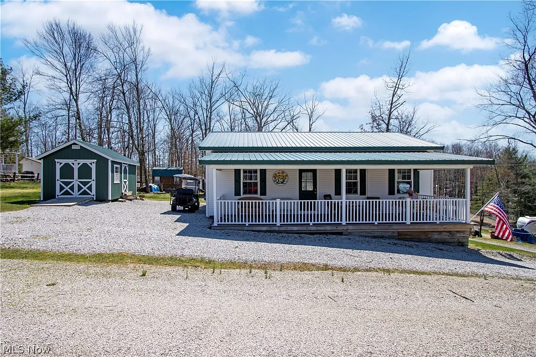 367 Algonquion Autumn Lot 367 photo 1