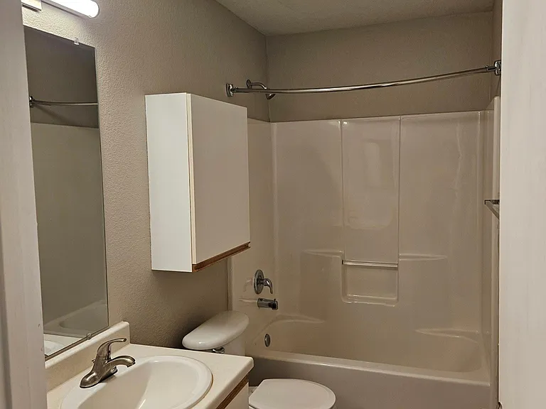 Grandview Meadows — Photo 23