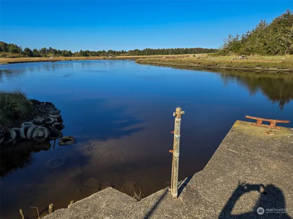 3137 State Route 109, Copalis Beach, WA 98535