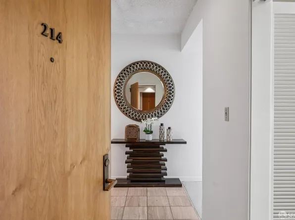 101 Lombard St APT 214E, San Francisco, CA 94111