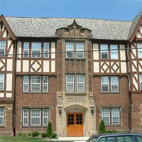 Essex-Morley and Barclay Apartments — Photo 2