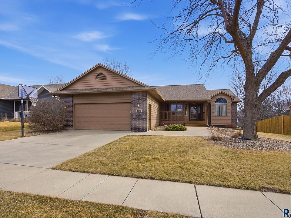 1st image of 4108 S Bond Ave