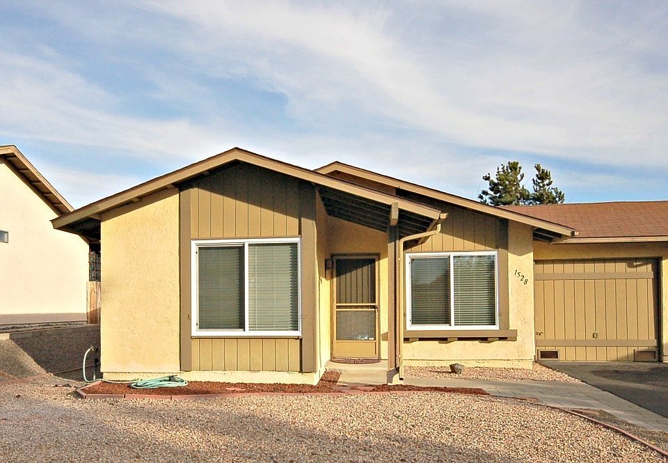 1st image of 1528 Peacock Blvd