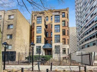 628 W Sheridan Rd APT 3E, Chicago, IL 60613