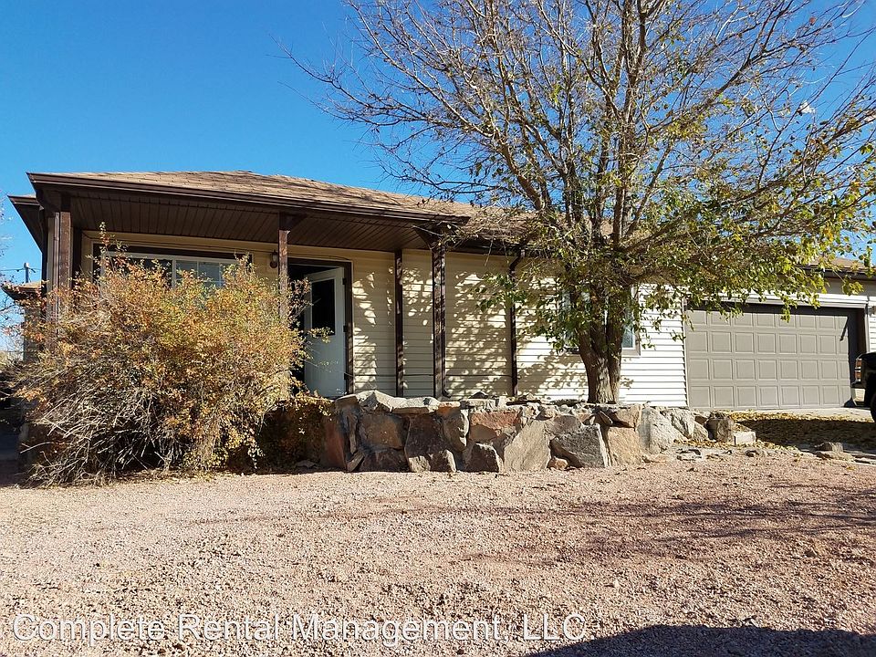 1st image of 622 Ardath Ln