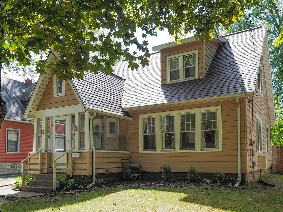 1st image of 1520 E Alcott St