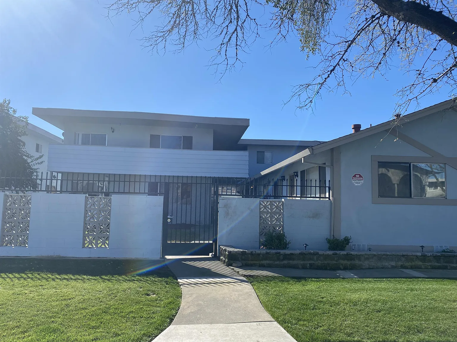 1304 Ensenada Dr — Photo 1