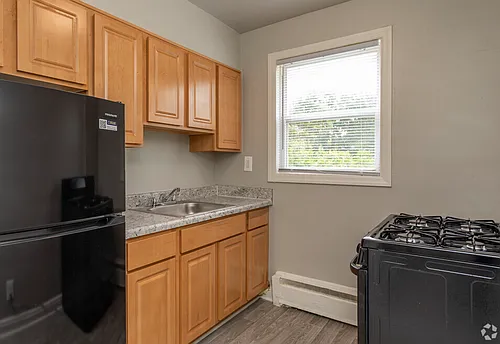 Oaklee Village Apartments Photo 1