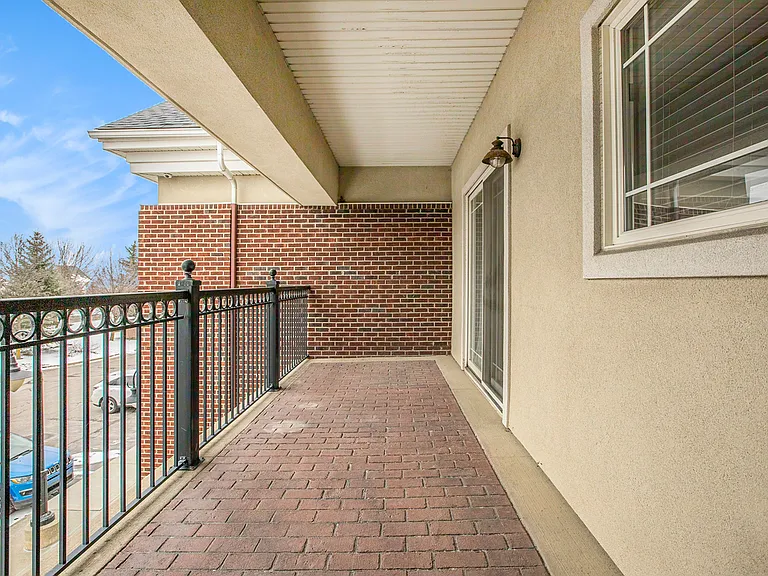 283 S Zeeb Rd #204 — Photo 24