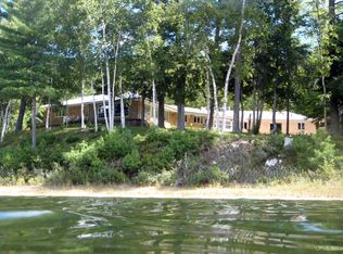 7888 W Island Lake Rd, Manistique, MI 49854