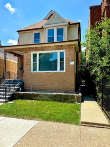 8720 S May St, Chicago, IL, 60620