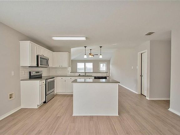 2nd image of 9417 Sundial Dr