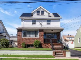 246 E 8th St, Clifton, NJ 07011