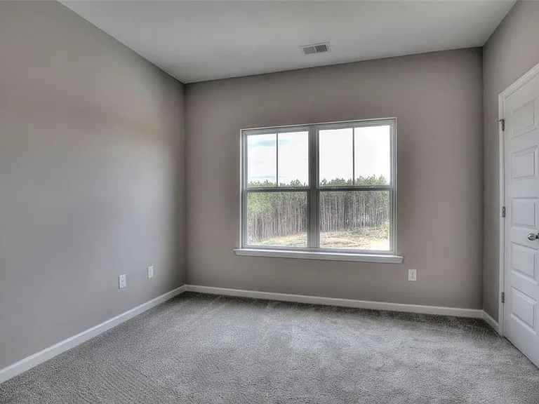 106 Belmont Ln — Photo 14