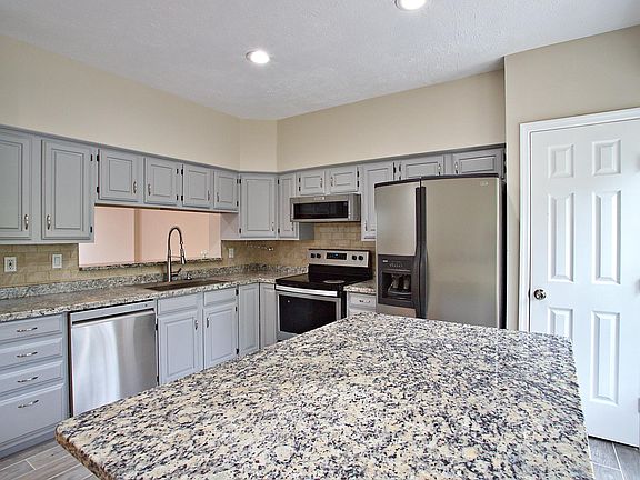 5th image of 14043 Winding Ridge Ln