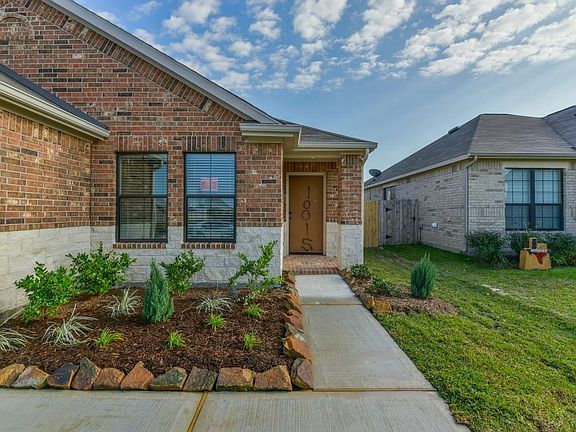 3rd image of 10015 Red Tamarack Ln