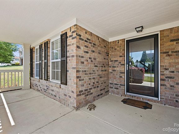 2nd image of 128 Kendrick Farm Dr