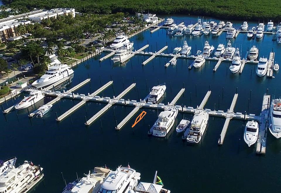 2nd image of 201 Ocean Reef Drive Fs #27