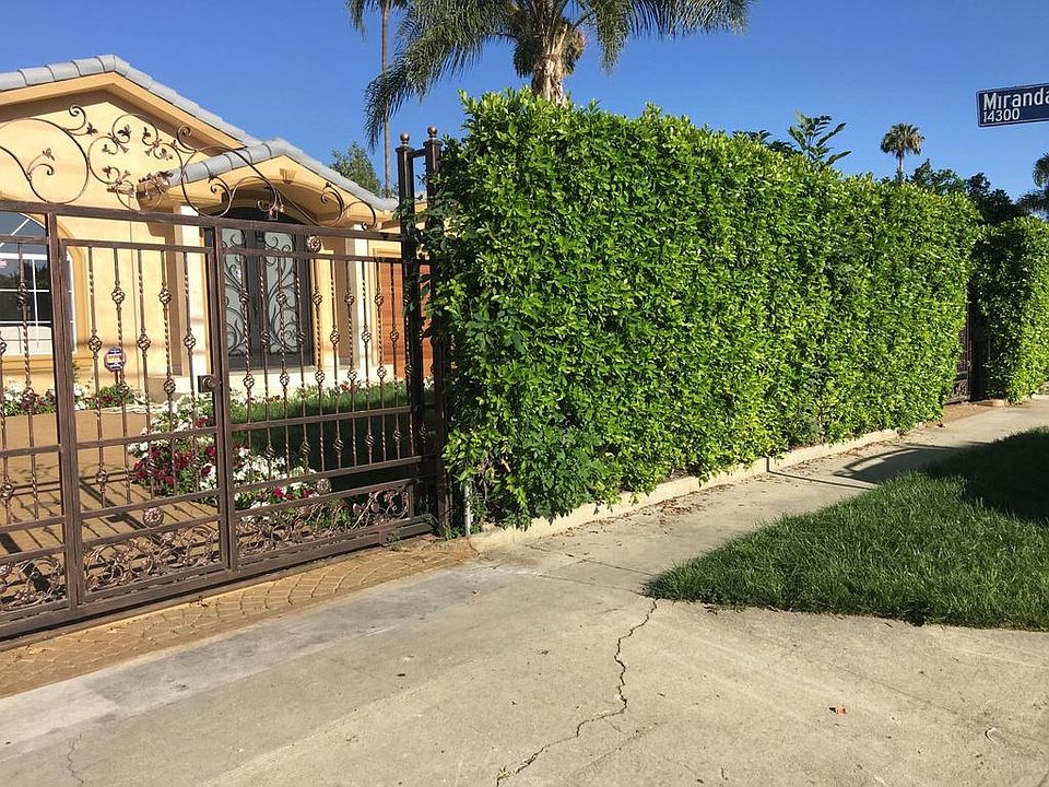 1st image of 5726 Tyrone Ave