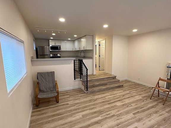 3rd image of 6300 Latona Ave NE #1