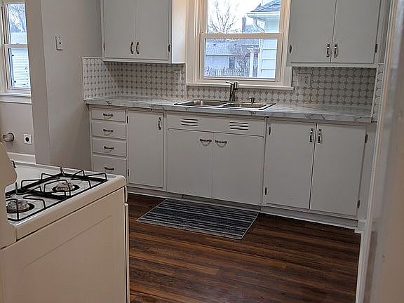 Kitchen (from Living Room)