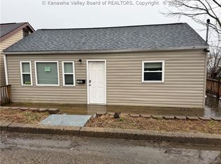 1303 Fletcher Ave, Dunbar, WV 25064