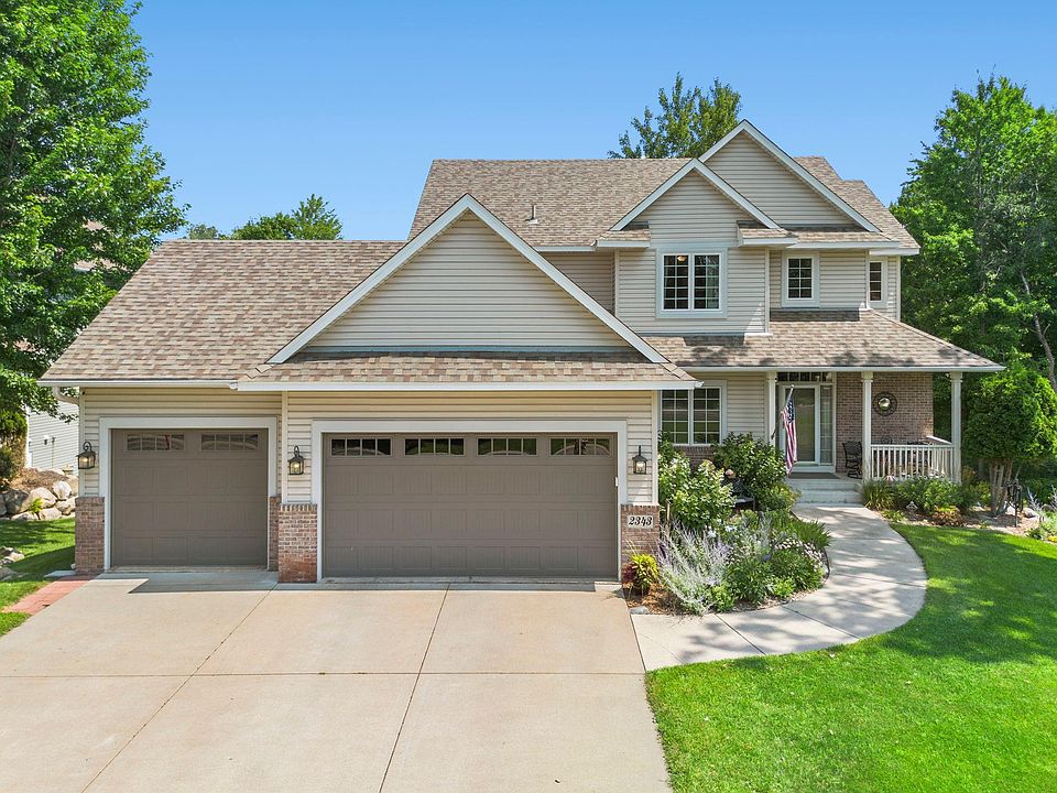 1st image of 2343 132nd Ln NE