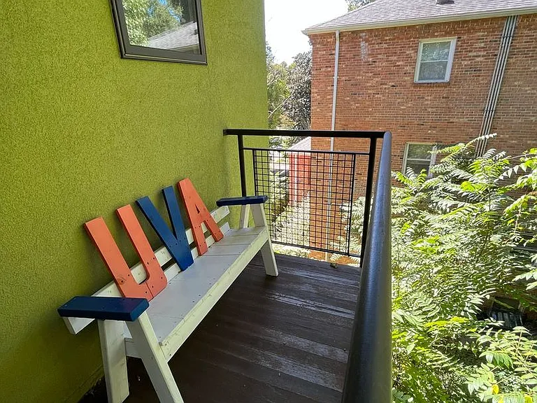 1707 Jefferson Park Ave — Photo 24
