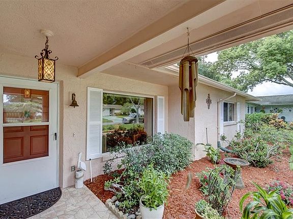 5th image of 2285 Malcolm Dr