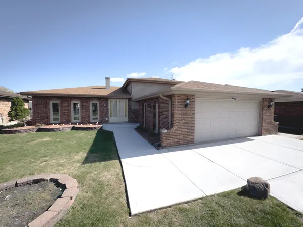 19239 Grant St, Lansing, IL 60438