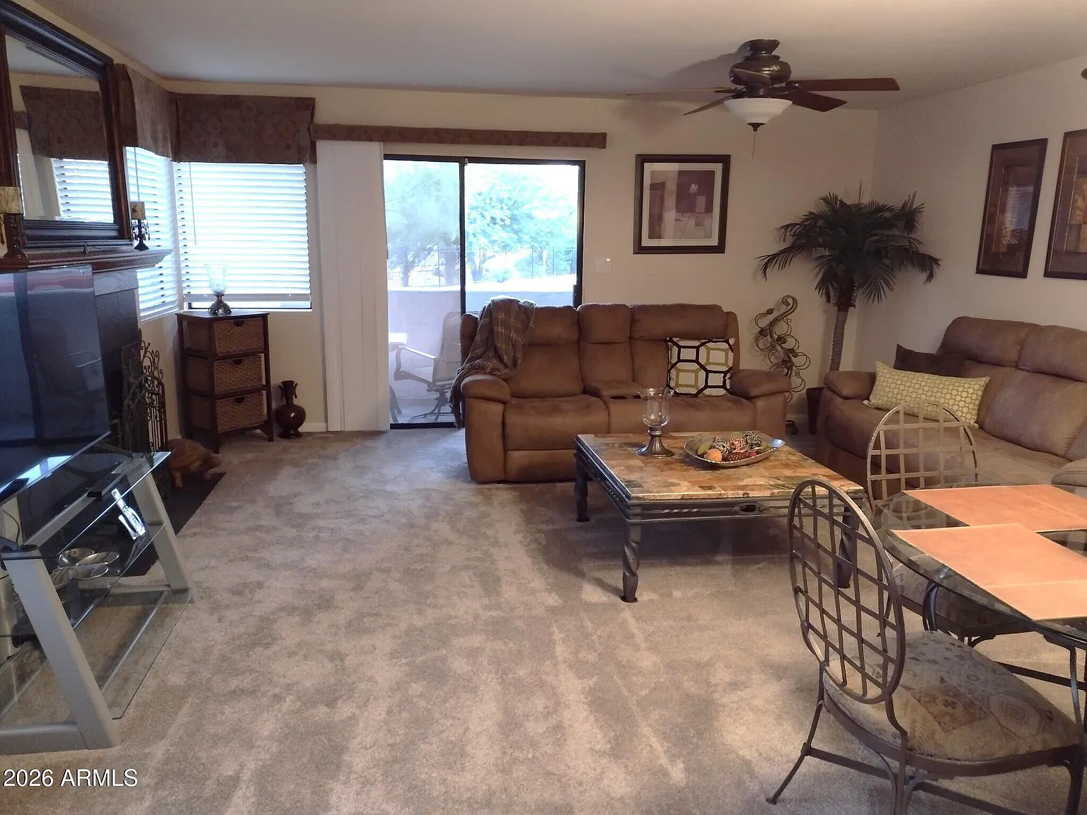 2 bed, 2.0 bath, 1076 sqft, $1,950 — Photo 4