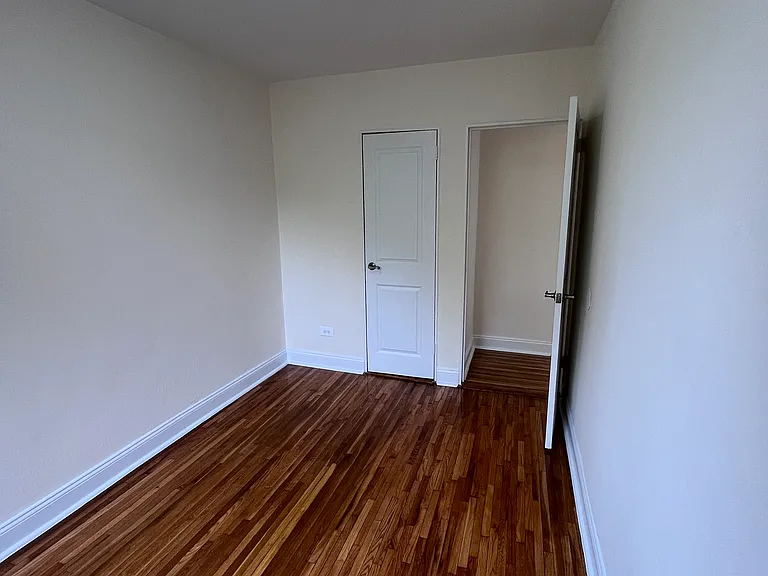 2049 20th Ln #6D — Photo 8