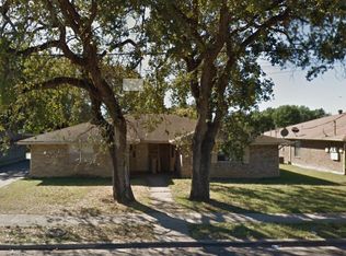 3106 Conflans Rd, Irving, TX 75061