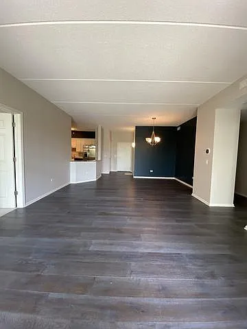 190 W Johnson St Unit 304 photo 1