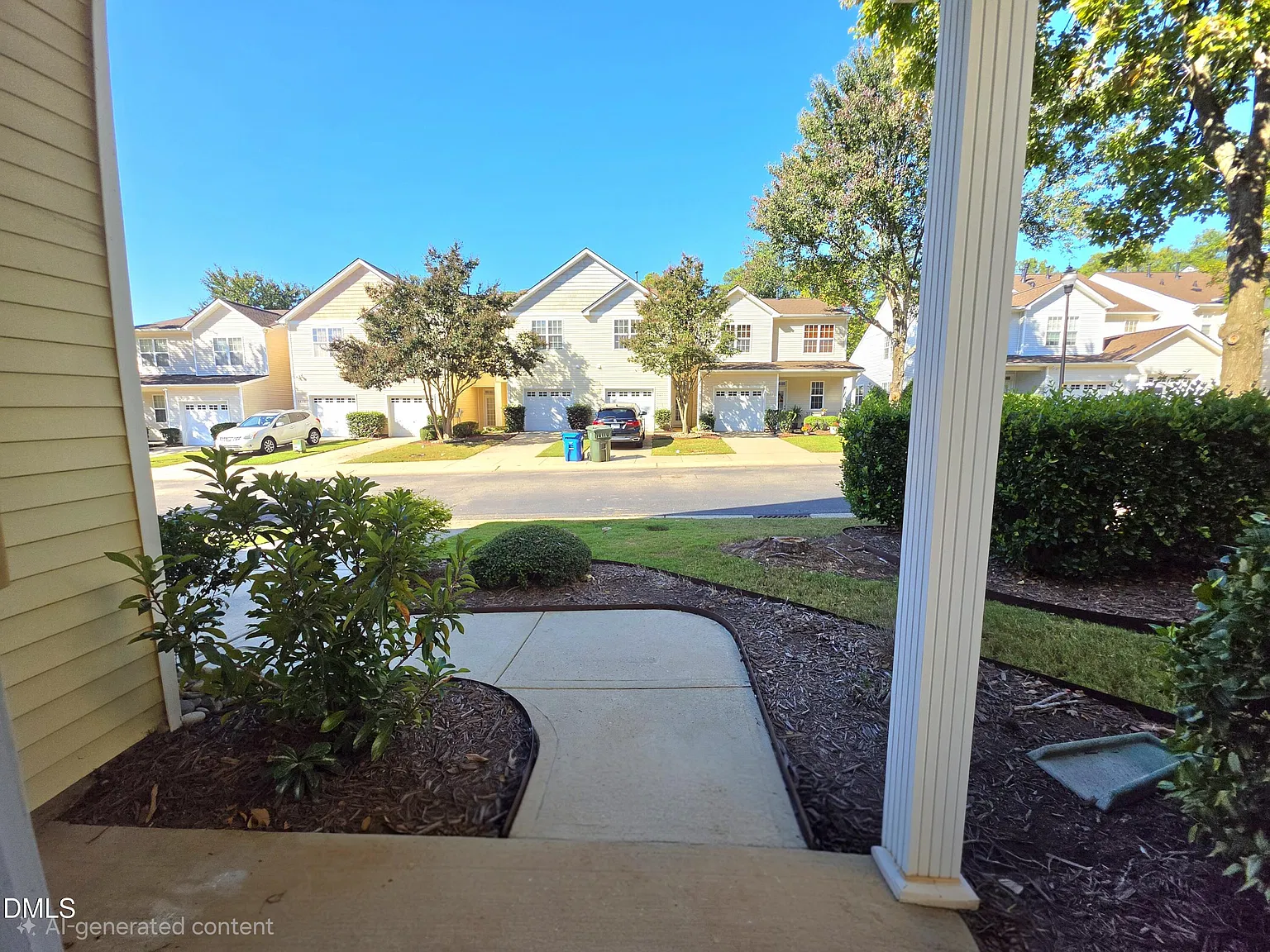 3 bed, 2.5 bath, 1668 sqft, $1,850 — Photo 3