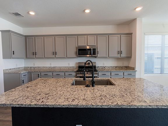 3rd image of 4919 Lenox Grove Ln