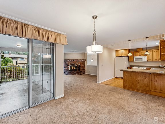 5th image of 9423 117th Street E