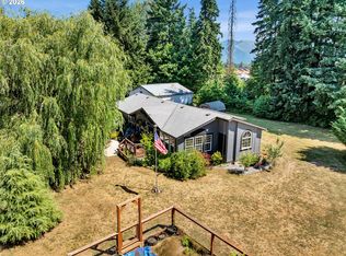 52 Estabrook Rd, Carson, WA 98610
